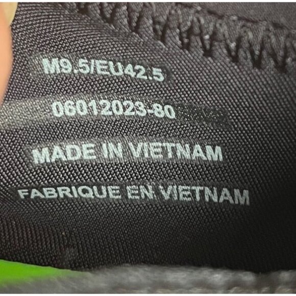 Oofos OOMG eeZee Mens Size 9.5 Black Slip-On Recovery Shoes With Comfort Foam - Picture 7 of 11